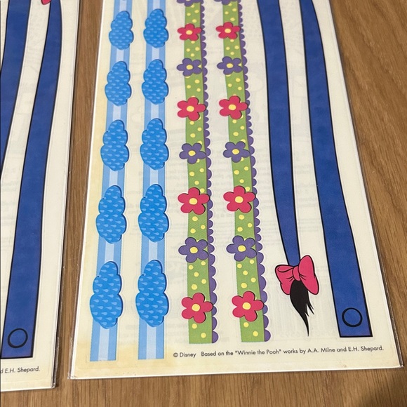 Disney Sandylion Sticker Collection with Blue, Yellow, and Green (Set of 5) - Picture 12 of 16